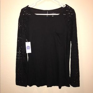 NWT Crochet Sleeve Top